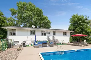 725 W 1st St, Waconia, MN 55387 - Photo 8