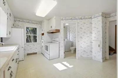 1360 Maple Street, Baldwin, WI 54002 - Photo 4