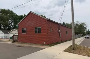 13 N Cedar St, Royalton, MN 56373 - Photo 1