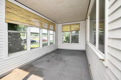 156 E Mark Street, Winona, MN 55987 - Photo 2