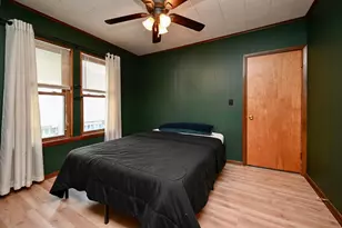 156 E Mark St, Winona, MN 55987 - Photo 8