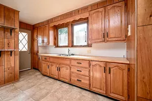156 E Mark St, Winona, MN 55987 - Photo 6
