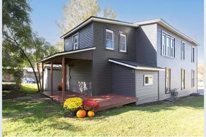 325 1st Street, Glenwood City, WI 54013 - Photo 2