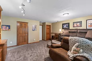401 Orleans Ct N, Champlin, MN 55316 - Photo 36