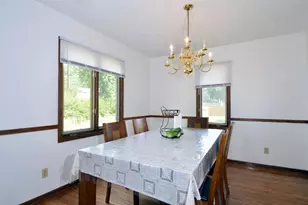 2775 Hilltop Ct, North Saint Paul, MN 55109 - Photo 6
