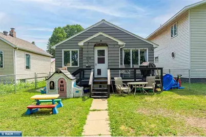 1530 11th Street S, Virginia, MN 55792 - Photo 2