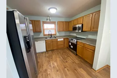 2848 Knollwood Drive SE, Rochester, MN 55904 - Photo 8