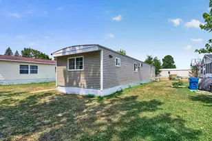 14750 W Burnsville Pkwy, Burnsville, MN 55306 - Photo 28