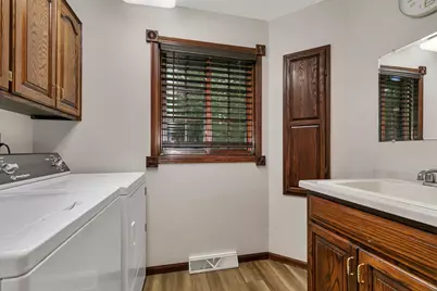 4218 White Drive, Saint Cloud, MN 56303 - Photo 38