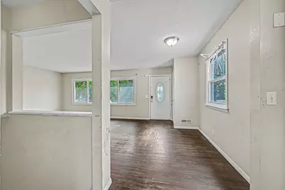 5931 Zenith Avenue N, Minneapolis, MN 55429 - Photo 8