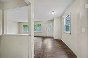 5931 Zenith Ave N, Brooklyn Center, MN 55429 - Photo 8