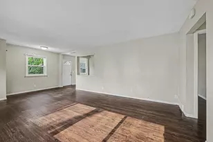 5931 Zenith Ave N, Brooklyn Center, MN 55429 - Photo 10