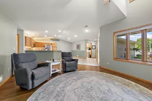 330 Creekview Ct, Baldwin, WI 54002 - Photo 6