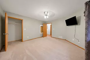330 Creekview Ct, Baldwin, WI 54002 - Photo 26