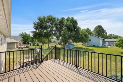 12601 92nd Place N, Maple Grove, MN 55369 - Photo 6