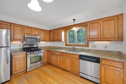 12601 92nd Place N, Maple Grove, MN 55369 - Photo 8