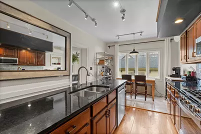 802 Ashland Avenue, Saint Paul, MN 55104 - Photo 24
