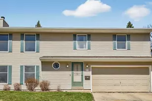 21 23rd St SW, Rochester, MN 55902 - Photo 2