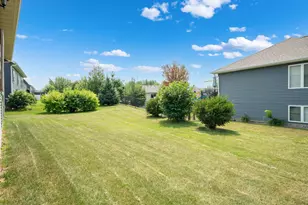 4300 Genevieve Pl NW, Rochester, MN 55901 - Photo 28