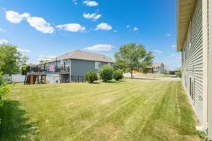 4300 Genevieve Pl NW, Rochester, MN 55901 - Photo 22