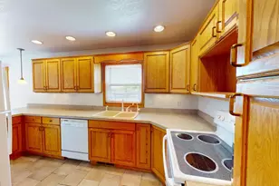 100 8th Street N, Kiester, MN 56051 - Photo 6