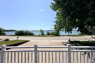 506 W Lake Ave, Worthington, MN 56187 - Photo 6