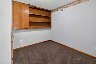 206 Hunters Ct, Eagle Lake, MN 56024 - Photo 24