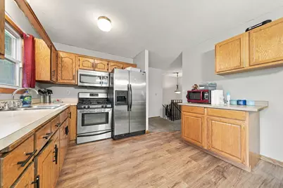 8244 Morgan Avenue N, Brooklyn Park, MN 55444 - Photo 10