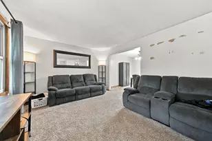 8244 Morgan Ave N, Brooklyn Park, MN 55444 - Photo 2