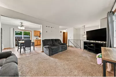 8244 Morgan Avenue N, Brooklyn Park, MN 55444 - Photo 4