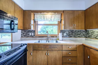 4007 Highway 5, Hibbing, MN 55746 - Photo 10