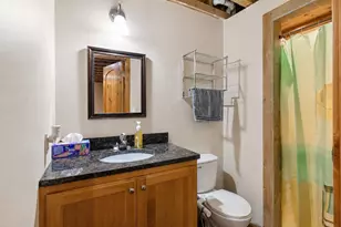1024 Le Center St, Le Center, MN 56057 - Photo 38