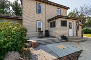 1024 Le Center St, Le Center, MN 56057 - Photo 46