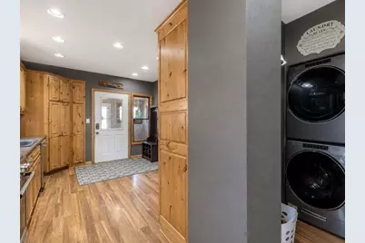 1024 Le Center Street, Le Center, MN 56057 - Photo 12