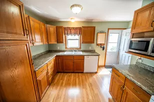 1853 16 1/2 St NW, Rochester, MN 55901 - Photo 10
