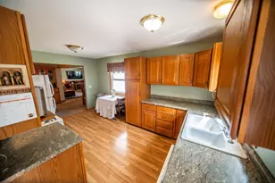 1853 16 1/2 St NW, Rochester, MN 55901 - Photo 8