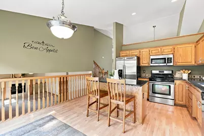 13525 Oakwood Drive, Rogers, MN 55374 - Photo 6
