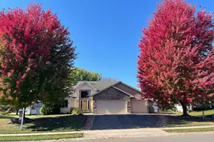 13525 Oakwood Dr, Rogers, MN 55374 - Photo 1
