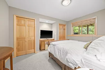 1869 White Oak Drive, Chaska, MN 55318 - Photo 20