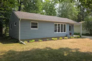 1517 Gary Ave, Detroit Lakes, MN 56501 - Photo 2