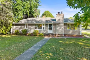 1041 Keefe St, Eagan, MN 55121 - Photo 1