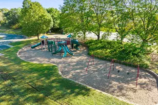 1041 Keefe St, Eagan, MN 55121 - Photo 18