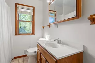 1041 Keefe St, Eagan, MN 55121 - Photo 10