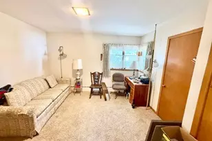 819 E Meadow Ln, Redwood Falls, MN 56283 - Photo 10