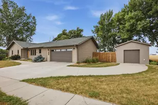3950 10th St N, Fargo, ND 58102 - Photo 2