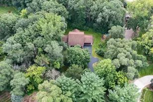 7875 44th St Ct N, Oakdale, MN 55128 - Photo 2