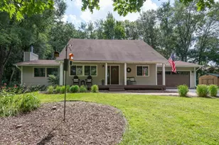 7875 44th St Ct N, Oakdale, MN 55128 - Photo 1