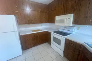 517 26th St NW, Rochester, MN 55901 - Photo 10