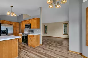 33 8th Avenue N, Waite Park, MN 56387 - Photo 8