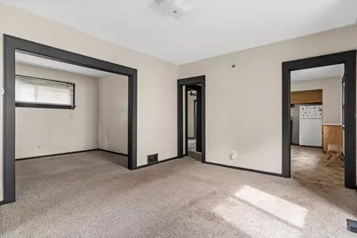 971 Lawson Avenue E, Saint Paul, MN 55106 - Photo 8